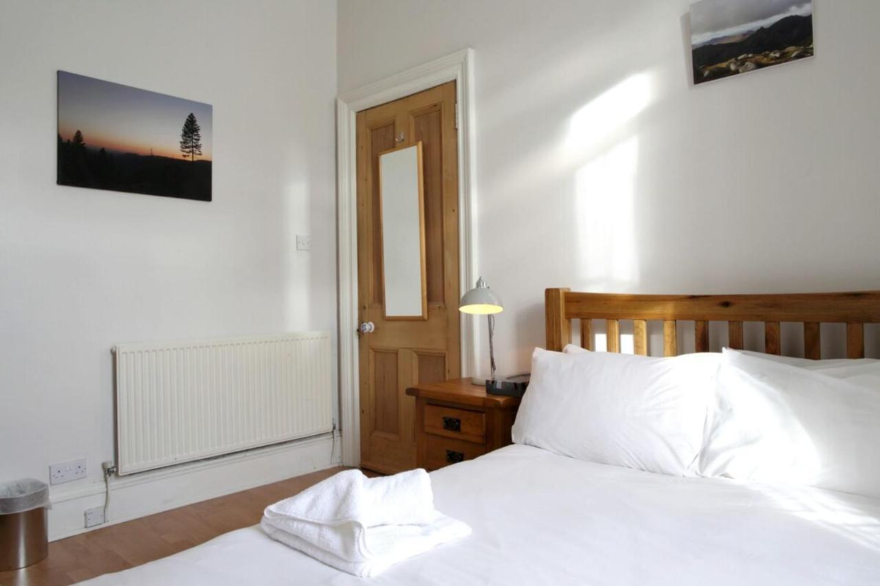 Central And Spacious 2 Bedroom Flat With Garden EDI Eksteriør bilde