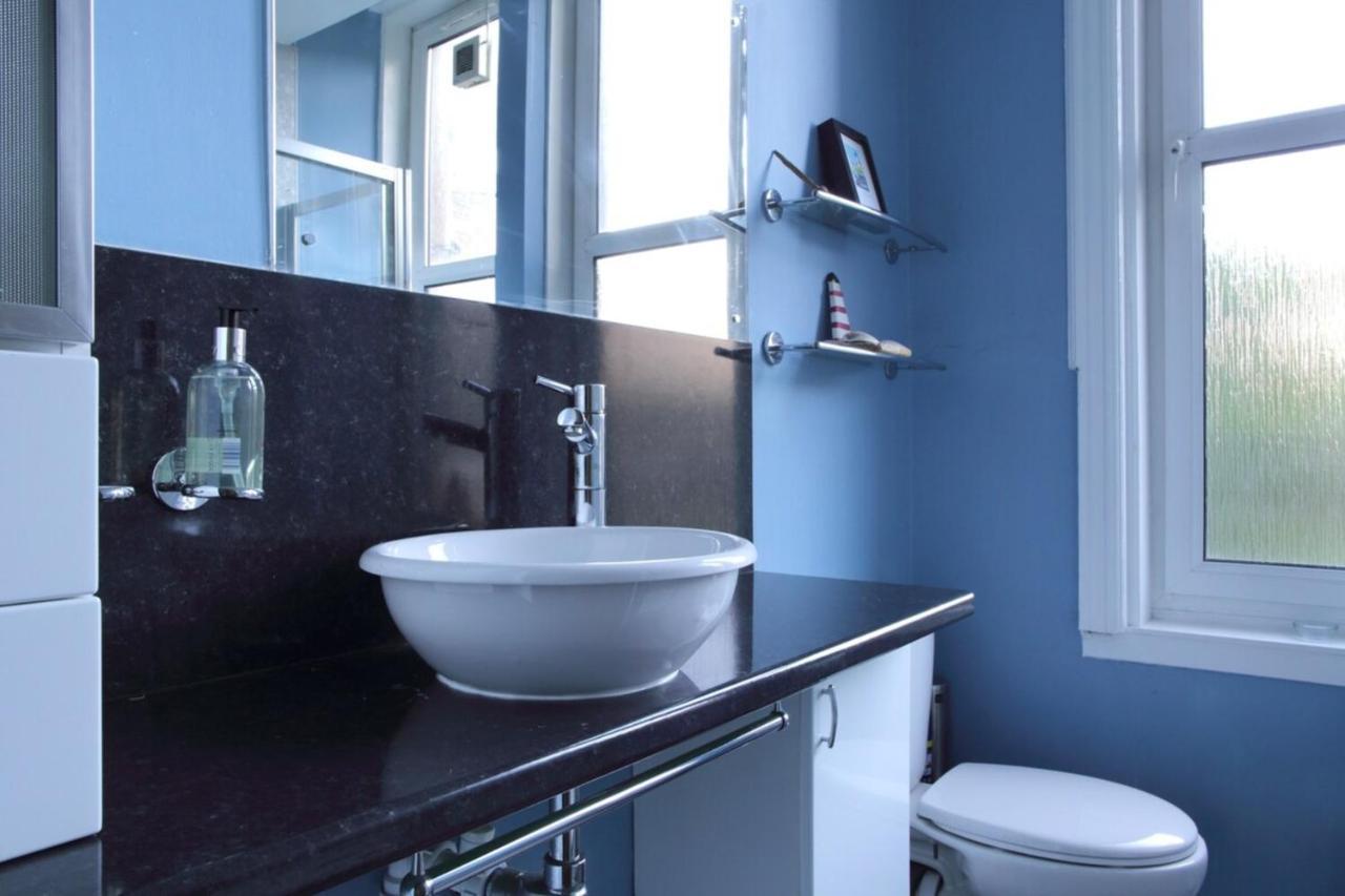Central And Spacious 2 Bedroom Flat With Garden EDI Eksteriør bilde